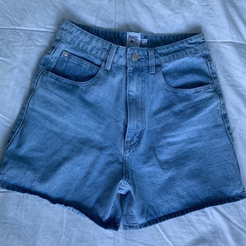 PRINCESS POLLY ‘SWALLA’ DENIM SHORTS